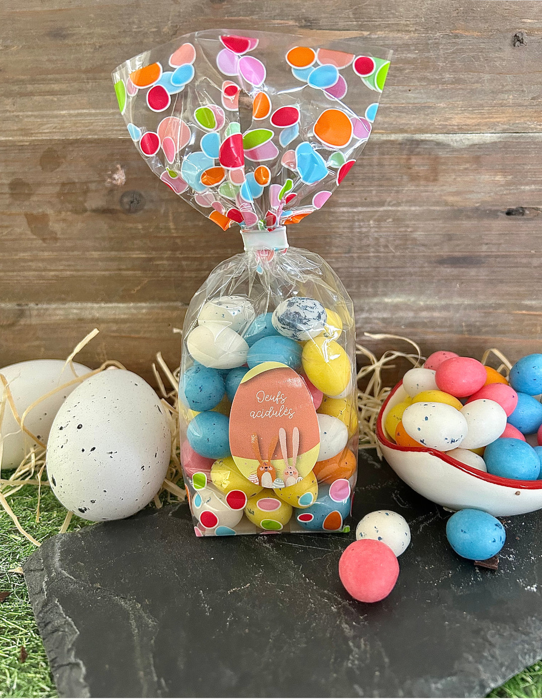 Oeufs acidulés dragéifiés multicolores 200g