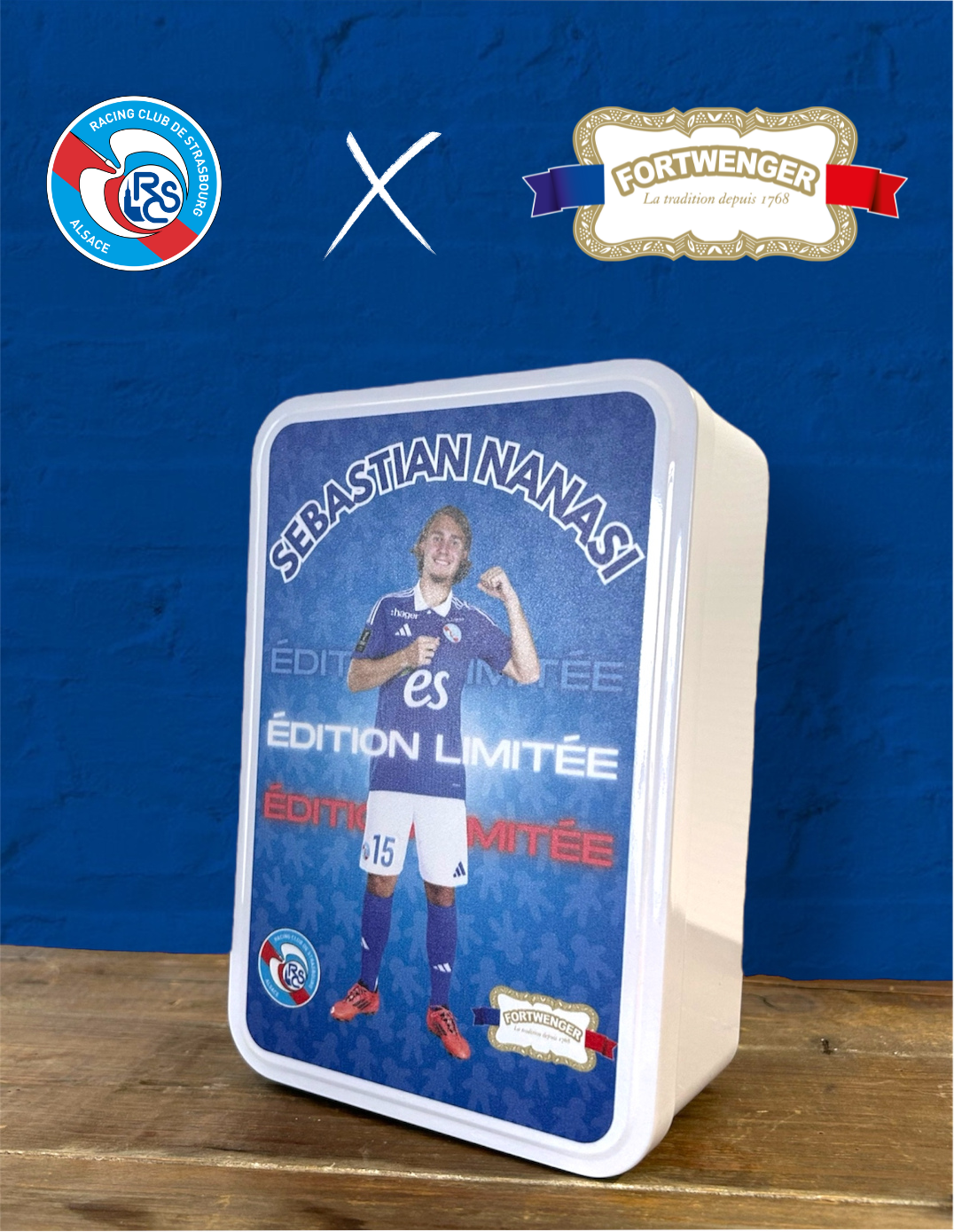 Boîte à sucre Joueur RCSA garnie petits gâteaux 300g