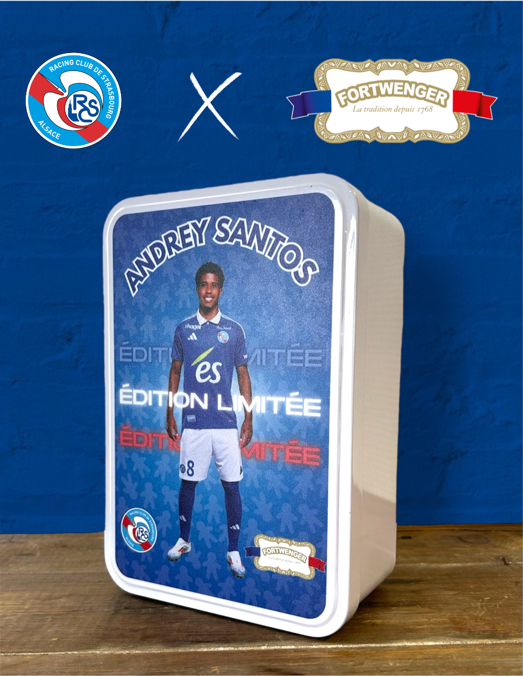 Boîte à sucre Joueur RCSA garnie petits gâteaux 300g