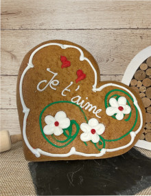 Pain d'épices d'Alsace forme coeur décor fleurs 